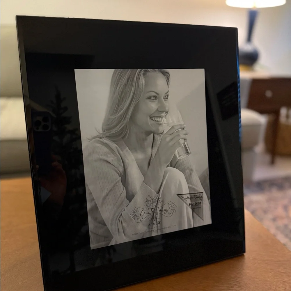 COPY - 8x10 Black Glass Photo Frame - Picture 1 of 4